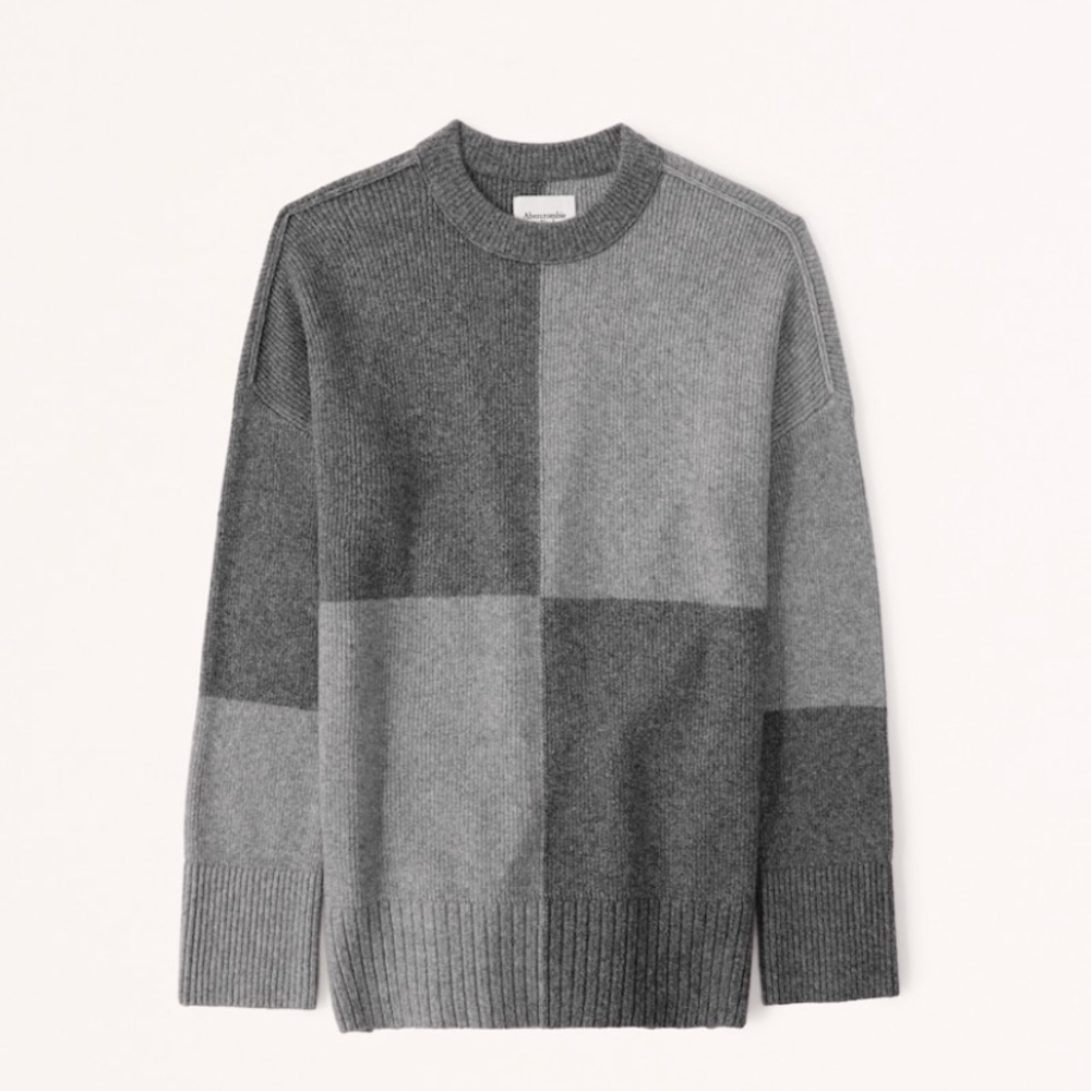 A&F Oversized Fluffy Pattern Crew Sweater NWOT